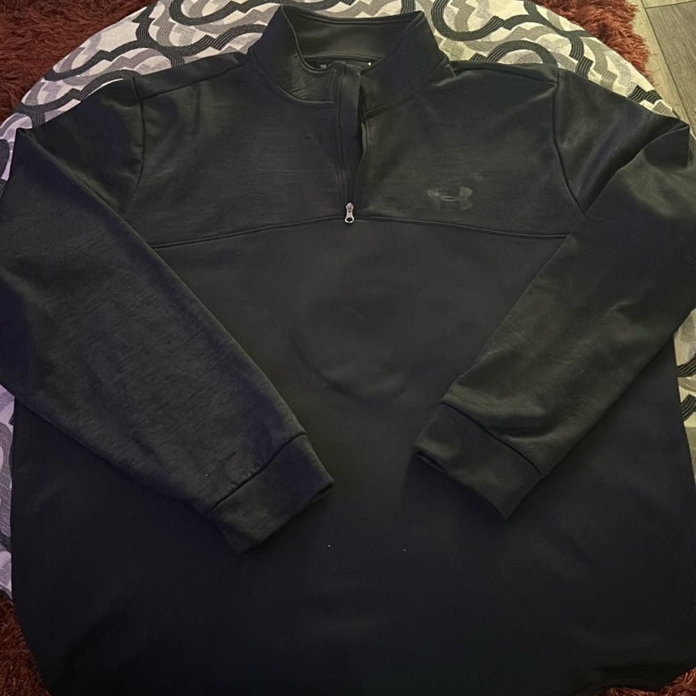 Under Armour Black performance pullover